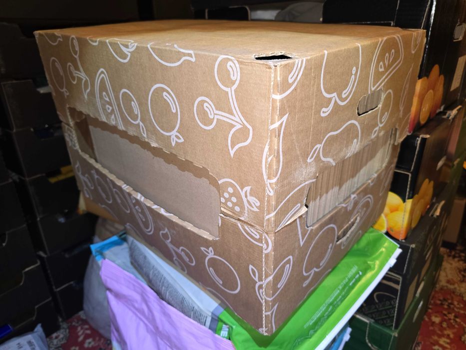 Pachet cu 50 de cutii din carton 39x14x14 + 2 ladite carton