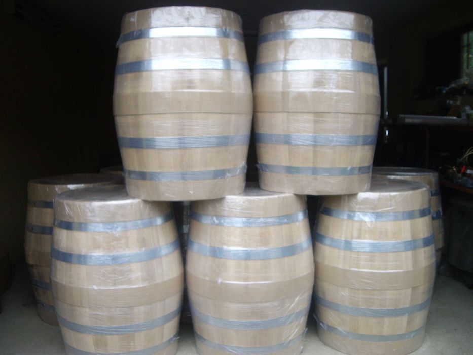 Бъчви,бурета,каци,дървени вани,саксий за цветя