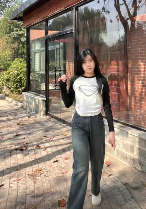 Джинсы     женские