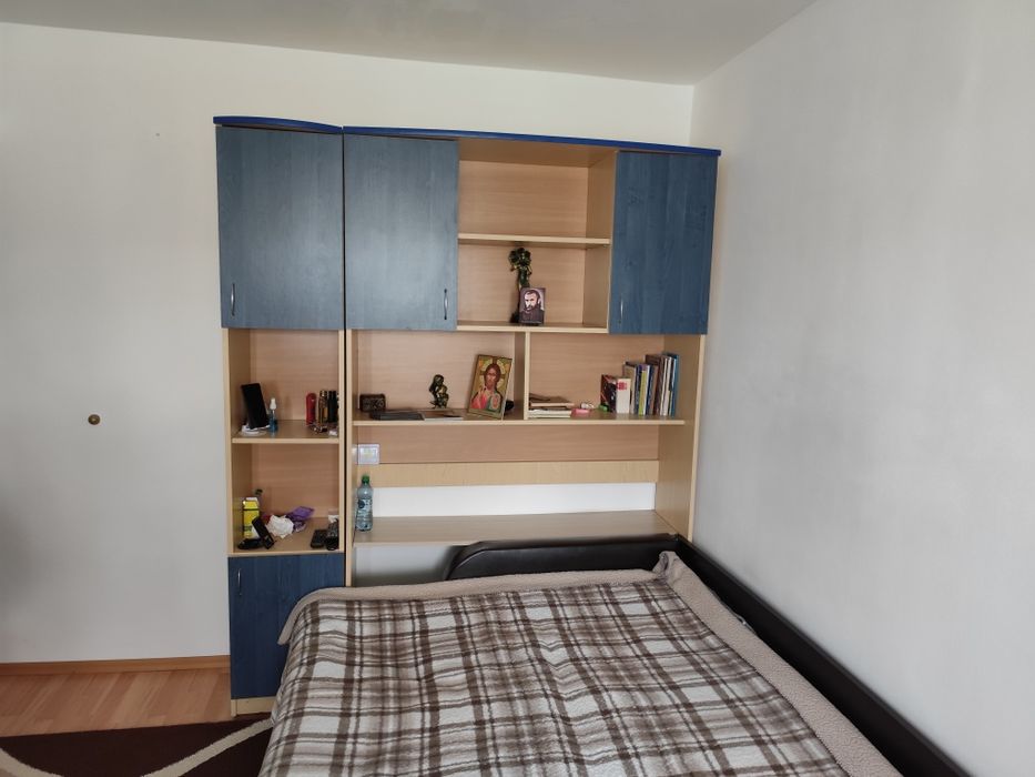 Canapea extensibila, pat + dulap