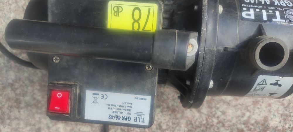 Помпа за вода работеща