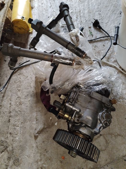 Pompa de injecție Opel astra g 1.7 dti