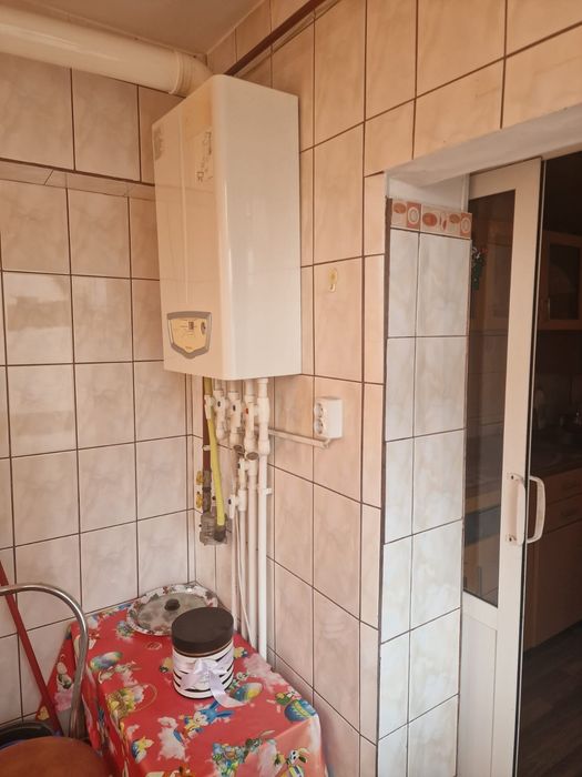Vand apartament 2 camere