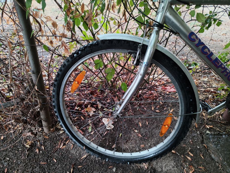Bicicleta de oraș șa noua lumini cauciucuri bune preț 250 lei