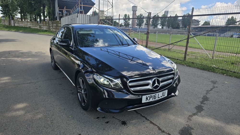 MERCEDES-BENZ E-Class 2016