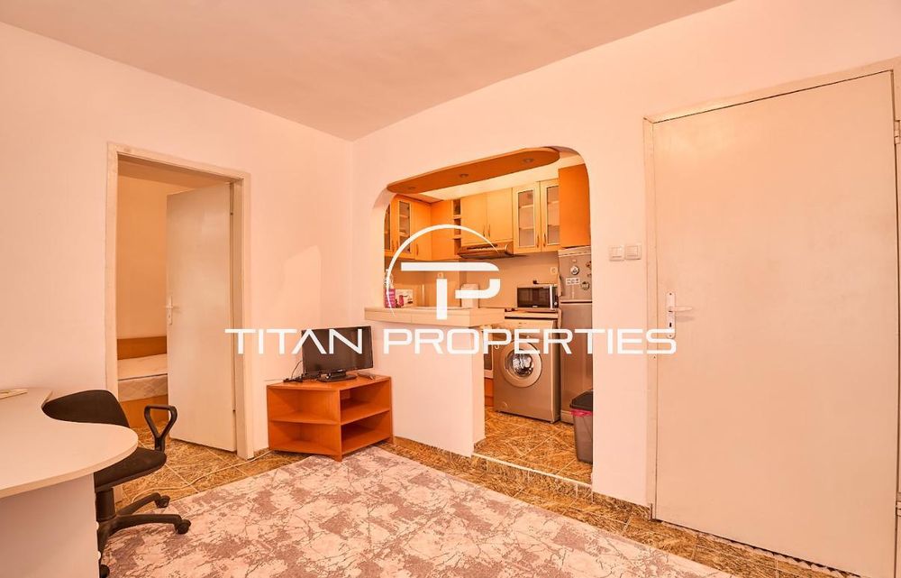 Дава се под наем Двустаен апартамент в Пловдив, Мараша - 45 кв.м за 340 € - Снимка #1