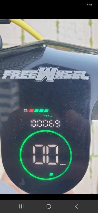 Trotineta freewheel