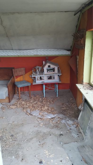 Законна постройка с 596кв/м двор на 17км от центъра на Варна