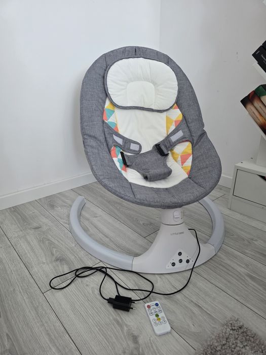 Carucior,balansoar electric,salteluta muzicala,balansoar cu vibratii.