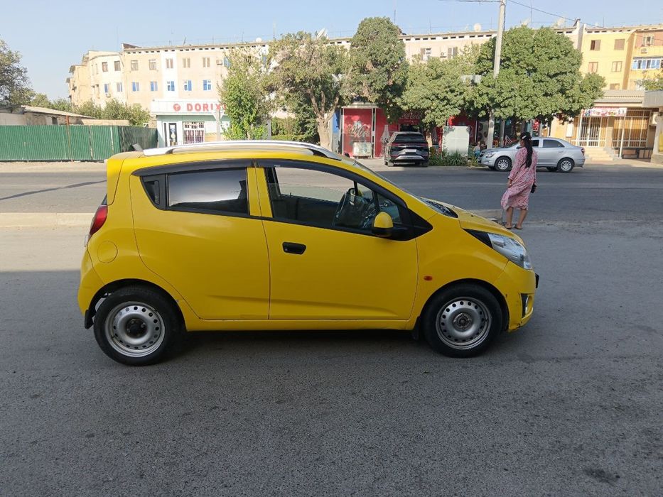 Продаётся спарк в хорошем состояние 2013 года  цена договорная