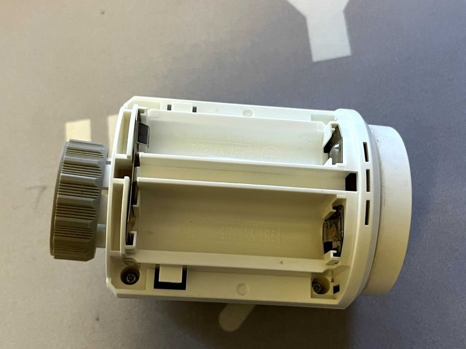 Умен Смарт Термостат за Радиатор