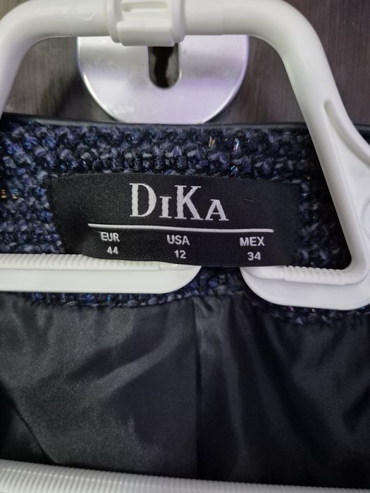 Сако DiKa закопчава се с цип