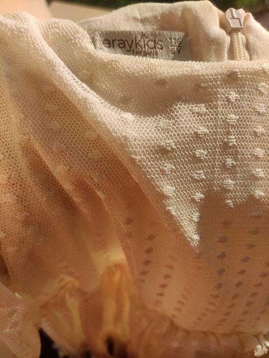 Нежна рокля за момиче 116см