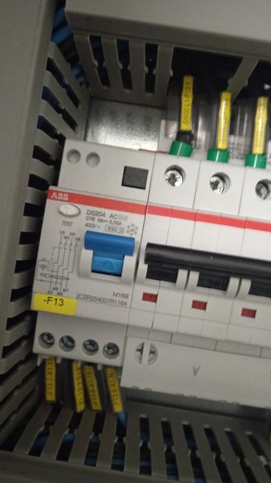 Ремонт холодильников и кондиционеров