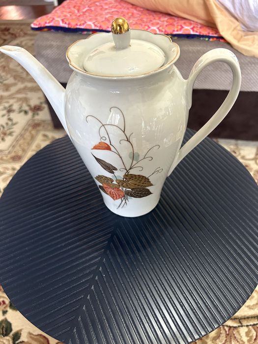 Чайники фарфор винтаж