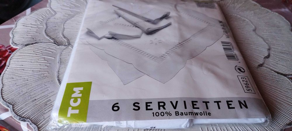 Set de 6 servetele de masa, albe, din bumbac de la: TCM! Noi, sigilate