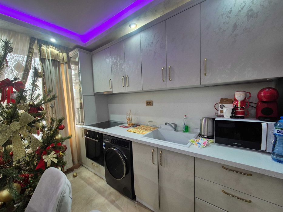 Продава се Двустаен апартамент в Варна, Младост 1 - 104 кв.м за 1779 €/кв.м - Снимка #4