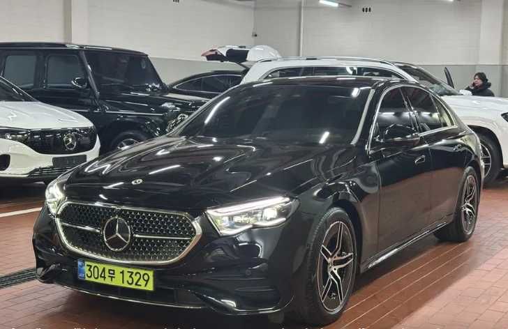 Mercedes-Benz E-class E300 AMG line