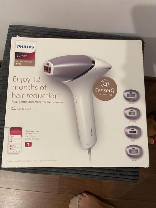 Epilator NOU IPL Philips Lumea Seria 8000