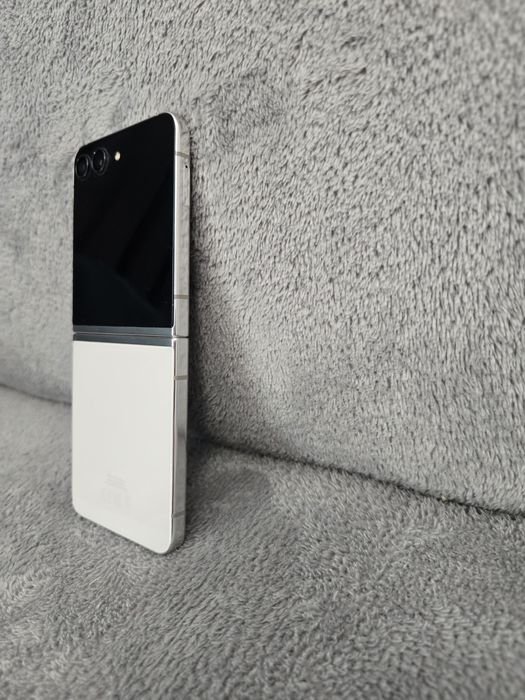 Samsung flip 5 512