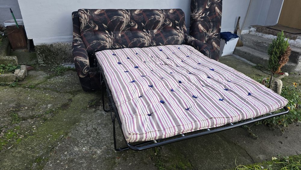 Диван-разтегателен