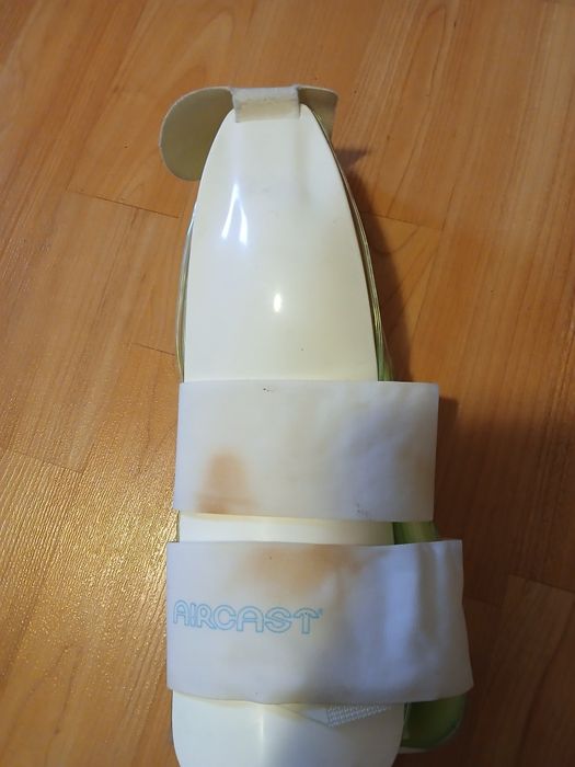 Orteza gleznă  air-stirrup