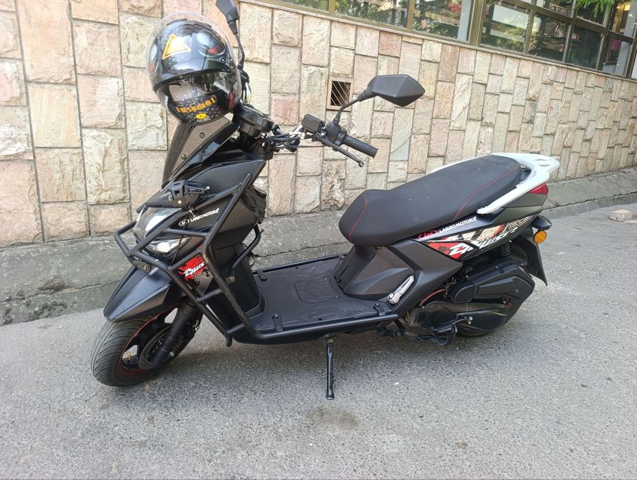 Srochni Skuter Sotiladi !!!