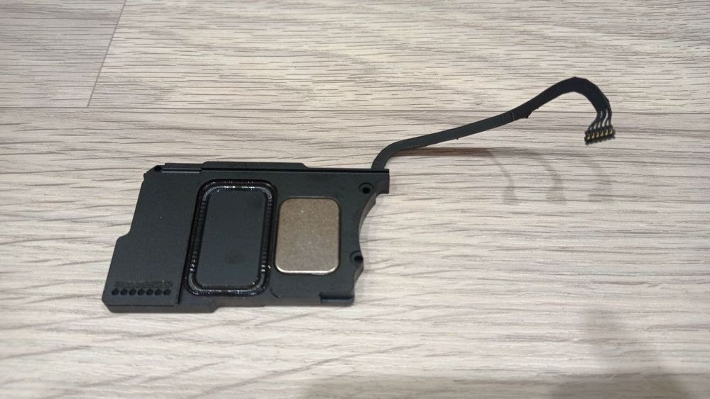Динамики Apple iMac A2438 24" 2021