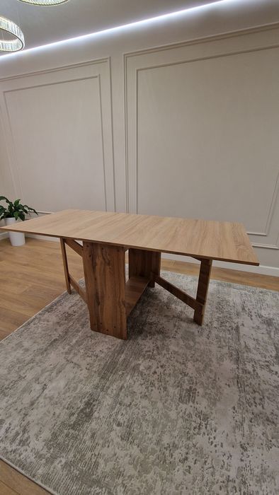 Продам стол- книжка