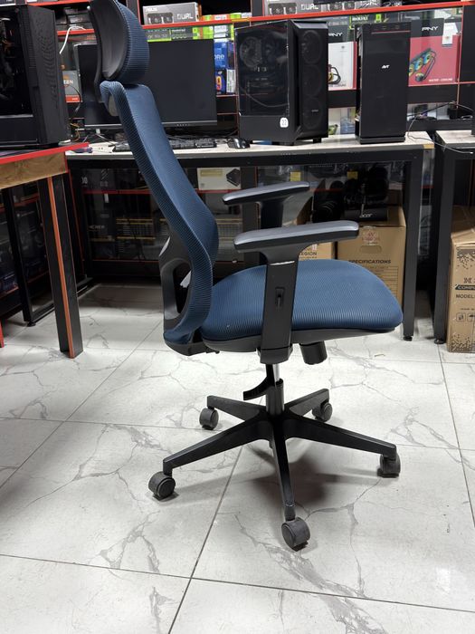 Kreslo 17 dona sotiladi.