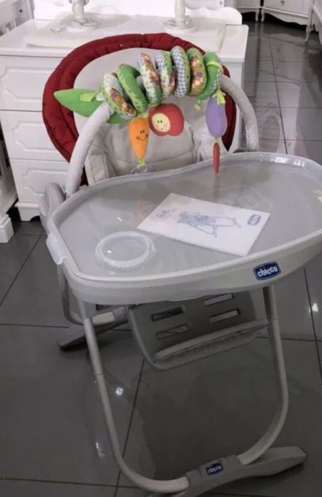 Столик-стул для кормления и игр от 0 до 3х лет Chikko