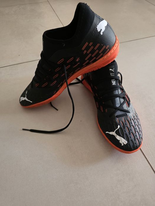 Vand adidași de fotbal Puma