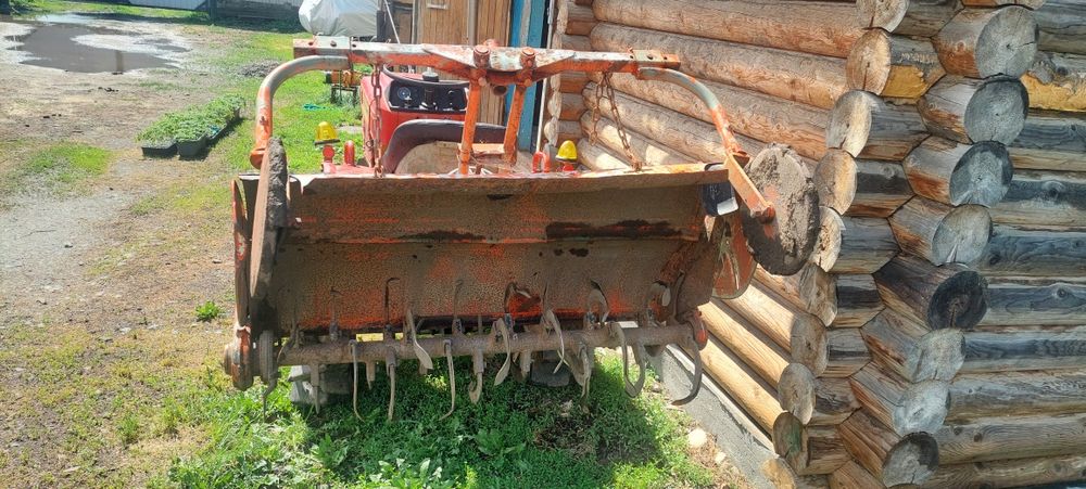 Продам мини трактор 4вд