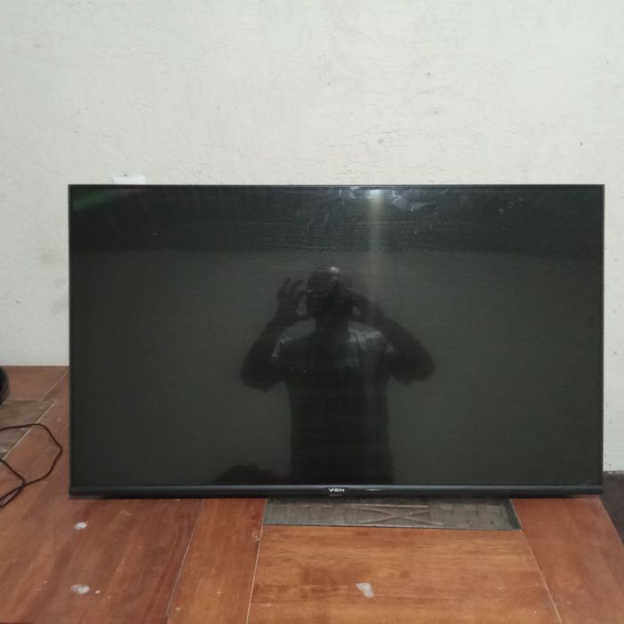 Бу смарт телевизор