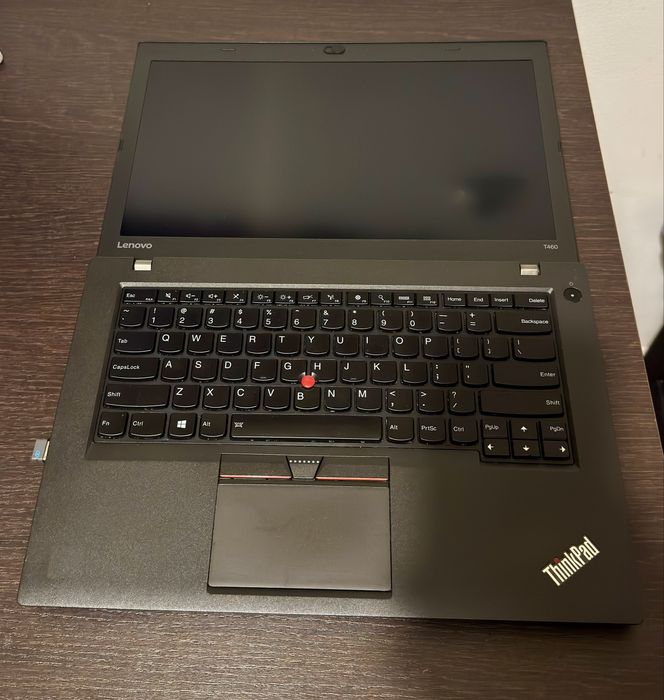 Thinkpad T460 i5 g6 8g ram ssd 256g