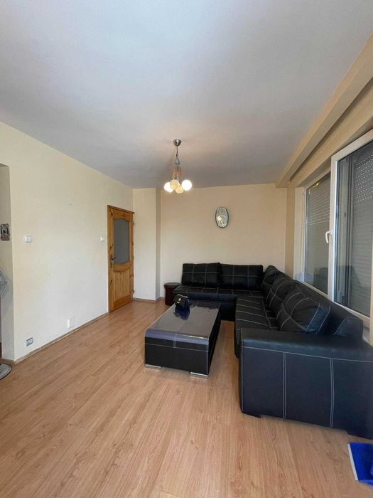 Продава се Тристаен апартамент в Търговище, Център - 120 кв.м за 893 €/кв.м - Снимка #13