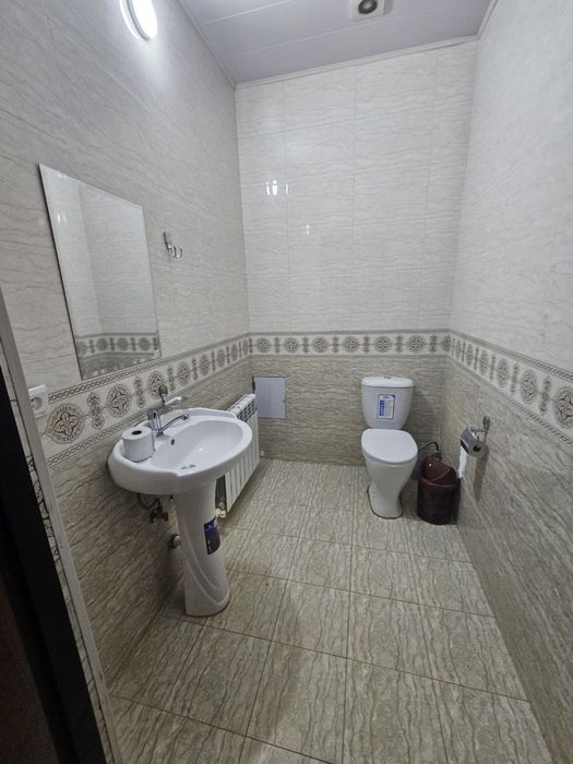 Samarqanda  ijaraga 4 xonali 2 ta sanuzeli kvartira , Rudakiy 175 d