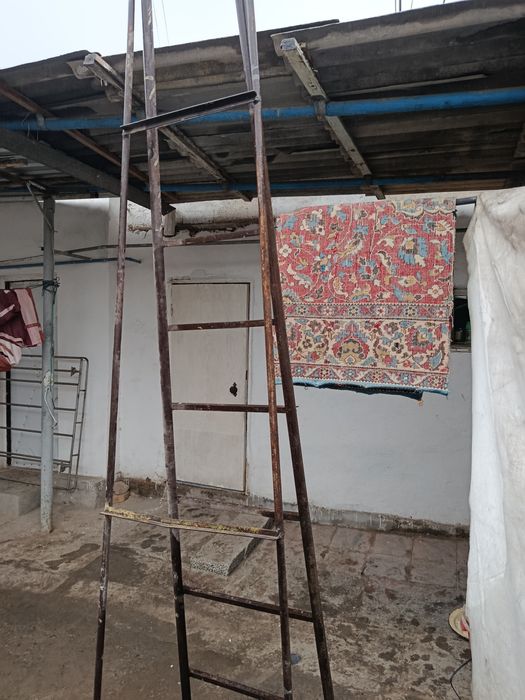 Лестница металлическая стремянка