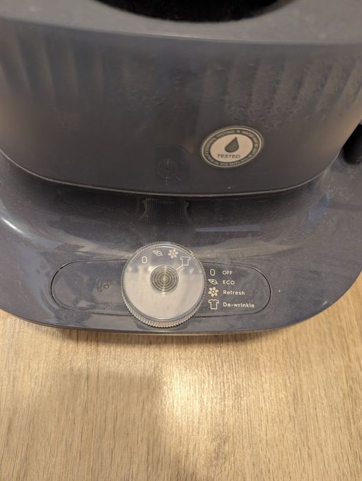 Aparat de calcat cu abur steamer Electrolux Refine 700