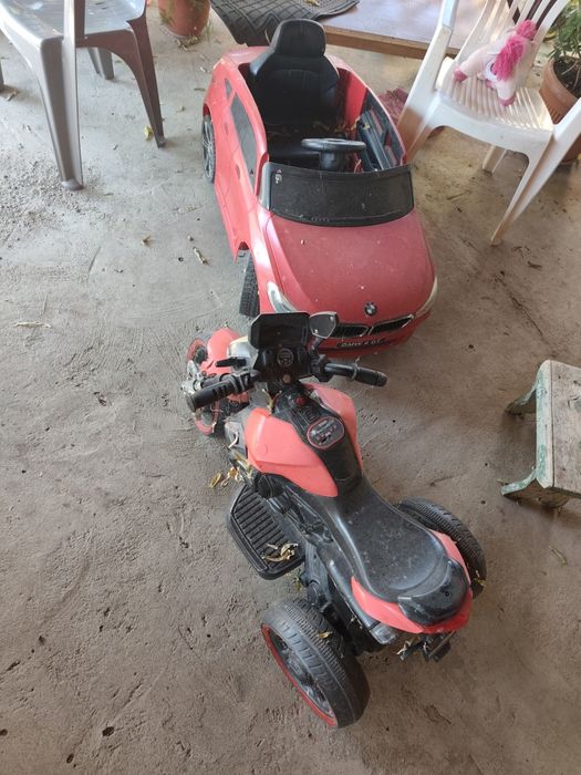 Vând mașină și motocicleta electrice la un preț foarte bun la jumătate de preț fata de achiziția de nou!