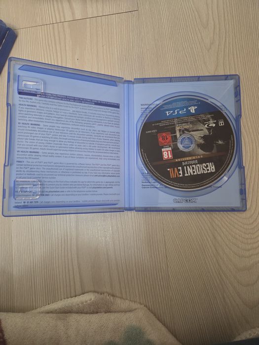Resident evil 7 biohazard za ps 4 gold idition