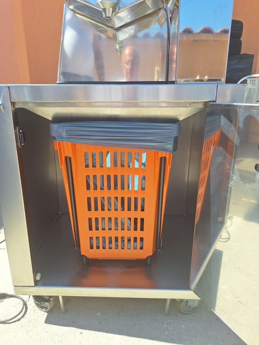 Машина за изтискване на сок