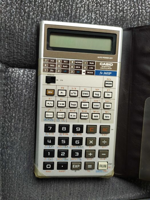 Casio fx-3600P Japonia calculator elevii