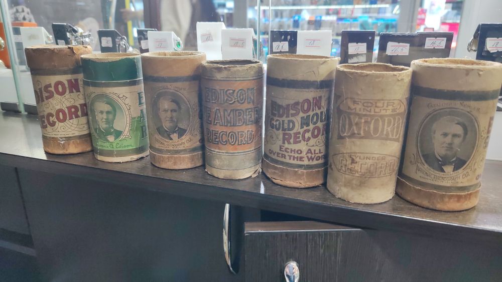 Патефоны и грамофоны