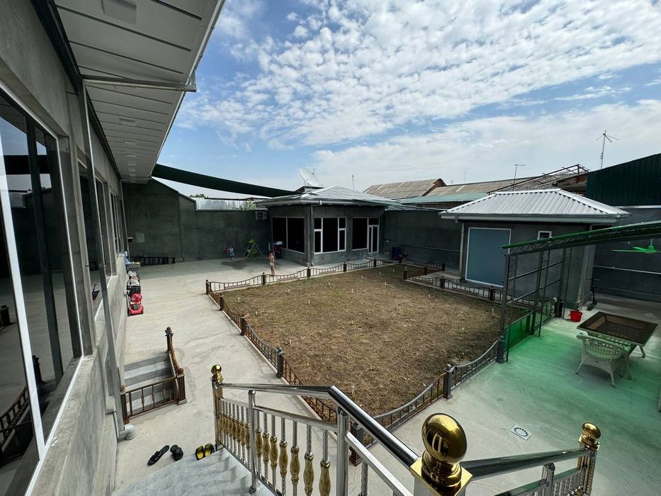 4 сотих ховли уй сотилади, кредити билан