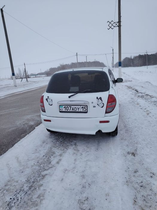 продам хороший автомобиль