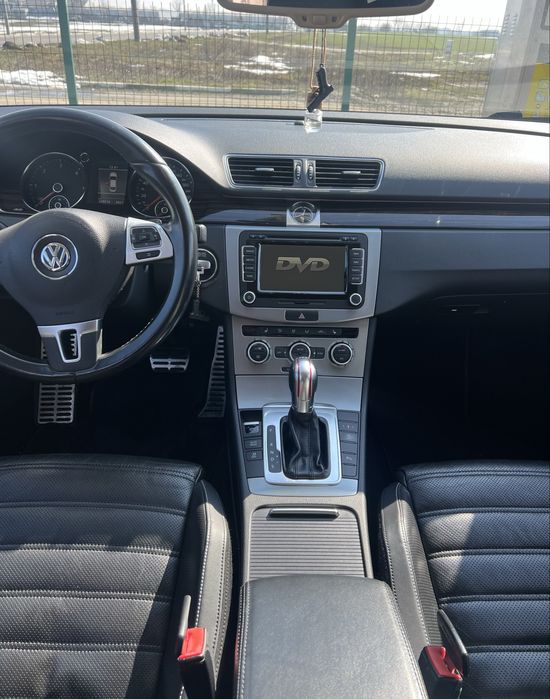 VW Passat CC facelift interior R line 177cp DSG