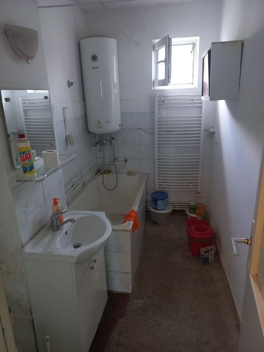 Apartament 2 camere Petrila
