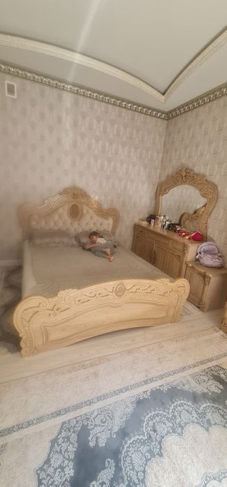 Spalniy kamplekt Narxi 6 million som