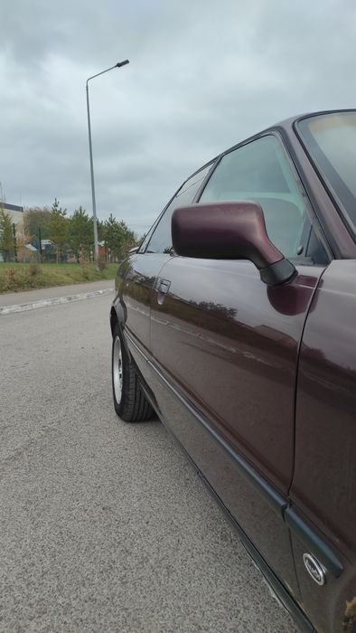 продаю  Ауди б 4